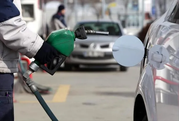 benzine-indirim-gelecek-mi-10-agustos-carsamba-gunu-benzine-indirim-var-mi-istanbul-ankara-izmir-benzin-fiyatl-1660054067873.jpg Benzine indirim gelecek mi? 10 Ağustos Çarşamba günü benzine indirim var mı? İstanbul, Ankara, İzmir benzin fiyatları ne kadar? - 7