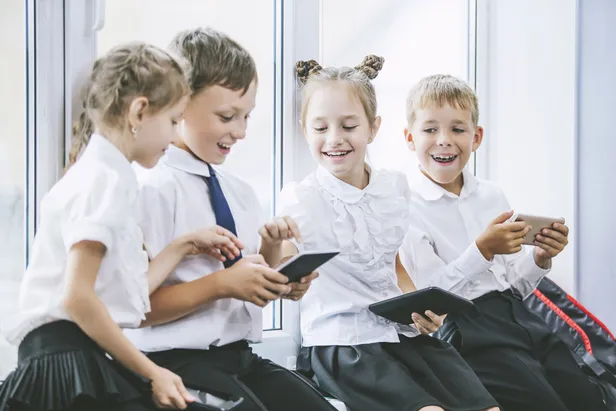 Yarıyıl tatili ne zaman bitiyor? 2023 15 günlük sömestr tatili uzatıldı mı, okullar hangi gün açılacak? MEB takvimi...