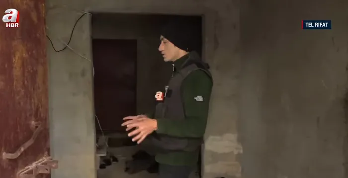 A Haber Tel Rıfat ve Halep İdlib'de! İşte Esad rejiminin çekildiği sokaklar - 1