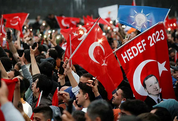 Türkiye’nin 81 ilinden Başkan Erdoğan’ın zaferinin sevinç görüntüleri! Başkan Erdoğan’ın konuşmaları…
