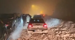 Kartepe’de araçlar mahsur kaldı!