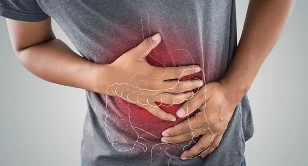 Kabızlık sorununu kökünden çözen doğal karışım: Yoğurdun içine bir kaşık ekleyin!