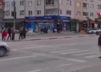 Kaza anı kask kamerasına yansıdı