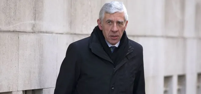 İngiltere Eski Dışişleri Bakanı Jack Straw’dan yıllar sonra Kıbrıs itirafı geldi! Politico’da yazdı: İkiyüzlülük