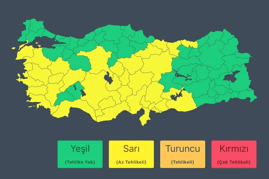 col-tozu-ve-sel-alarmi-adil-tek-uyardi-bu-geceye-dikkat-nisanda-bahar-gecikiyor-1775057100024.jpg Türkiye genelinde birçok il için sarı kodlu meteorolojik uyarı verildi.