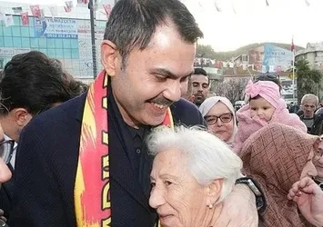 Cumhur İttifakı İBB Başkan Adayı Murat Kurum'un yeni yerel seçim şarkısı büyük beğeni topladı: Her anında hep yanında! Başkan Erdoğan'ın o sözleri de yer aldı...