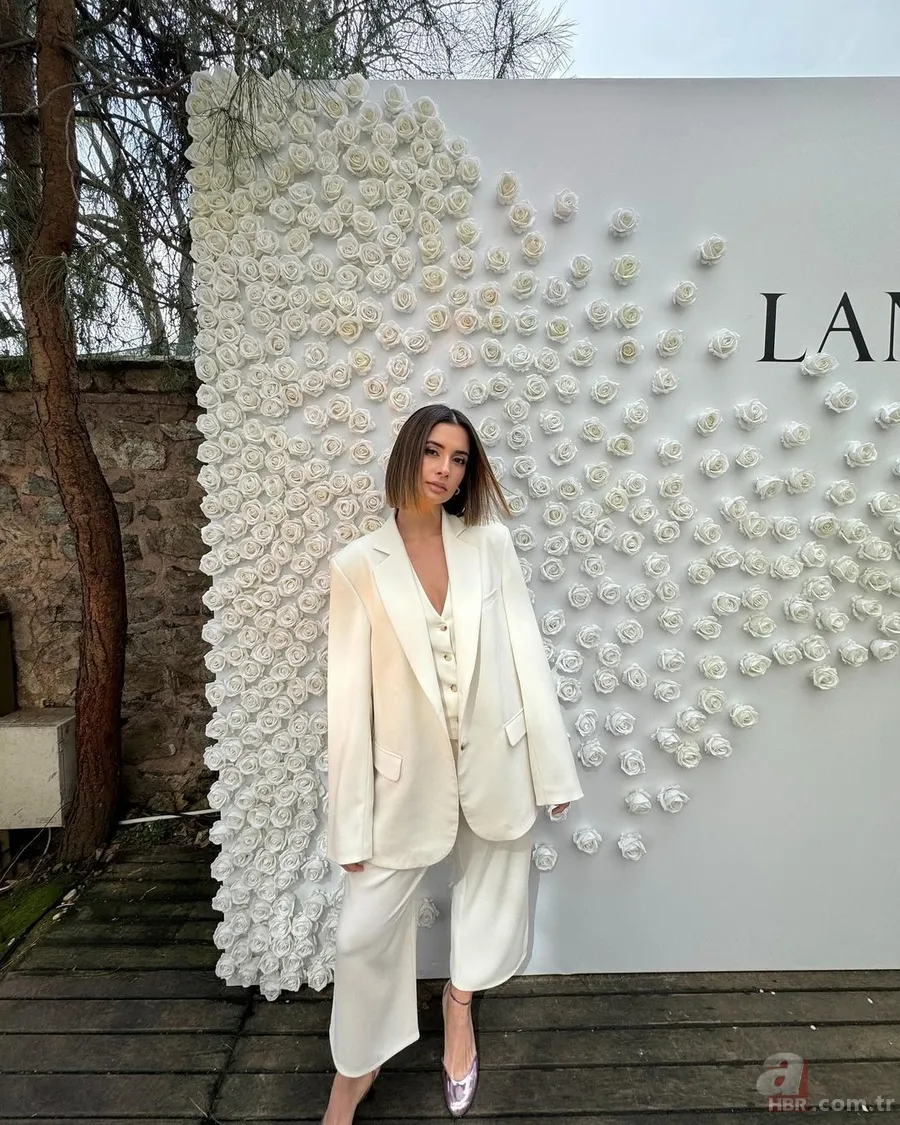 Buse Terim adeta bir deri bir kemik kaldı! Tek yöntemle 26 kiloyu sildi attı 11