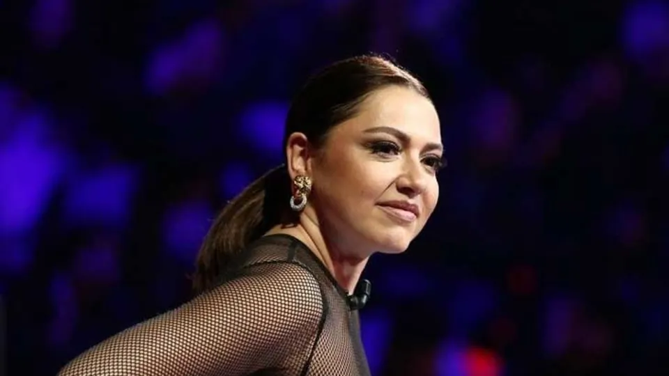 Hadise’ye Belçika’da ırkçı saldırı!