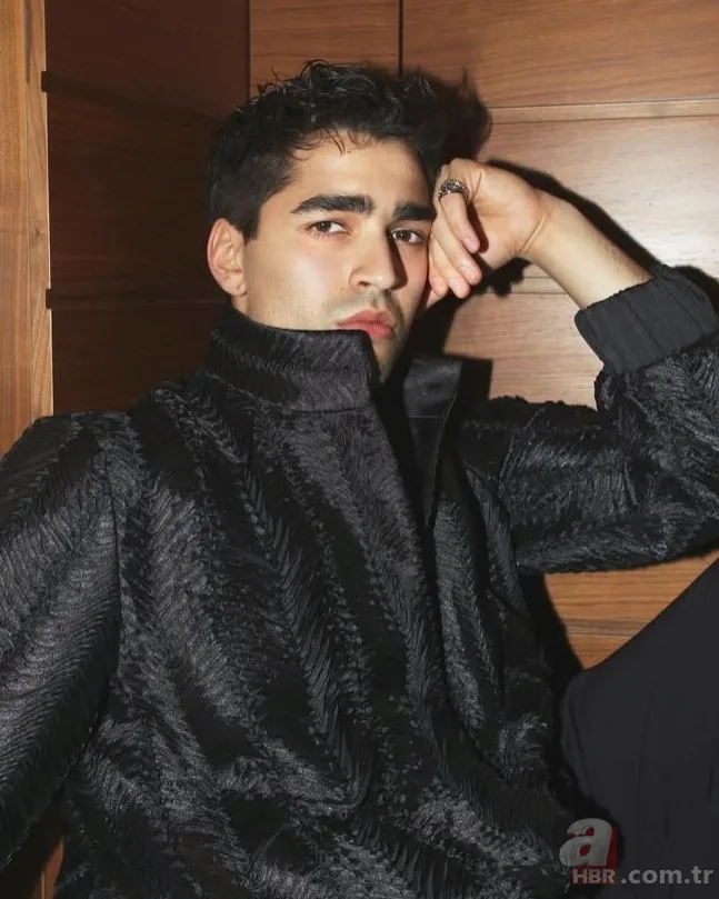 Afra Saraçoğlu'ndan sonra ilk kez! İşte Mert Ramazan Demir'in yeni sevgilisi 4