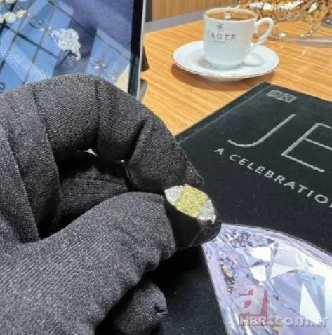 Hadise’den kendisini ti’ye alan Enis Arıkan ve Selin Şekerci’ye ilk tepki 10