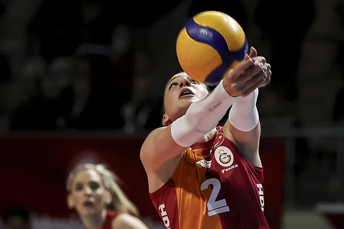 chpnin-boykotuna-destek-veren-voleybolcu-ilkin-aydindan-skandal-hareket-turk-polis-teskilati-icin-acilan-panka-1744208130554.jpeg İlkin Aydın (AA)