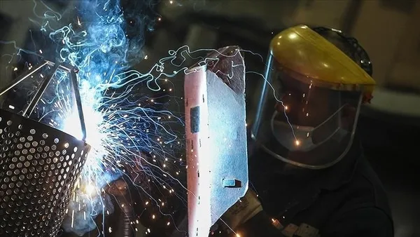 Türkiye ekonomisi 15 Temmuz hain darbe girişimi sonrası hızla toparlandı! Büyüme devam ediyor