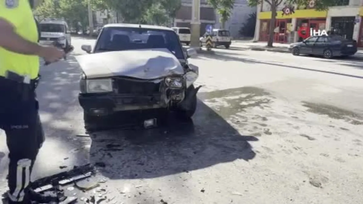 Elazığ'da trafik kazası: 3 yaralı