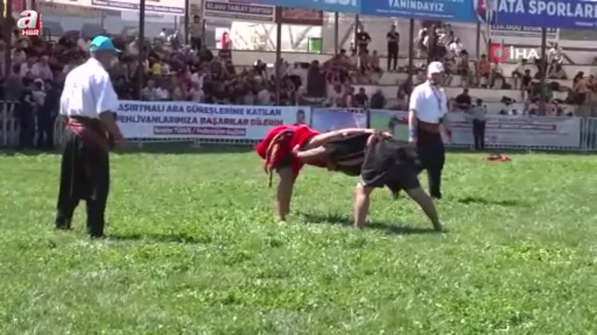 Gaziantep'te geleneksel aşırtmalı aba güreşleri heyecanı başladı