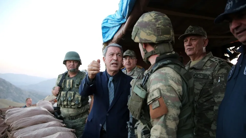 Milli Savunma Bakanı Hulusi Akar'dan Dağbaşı Üs Bölgesi'ne ziyaret