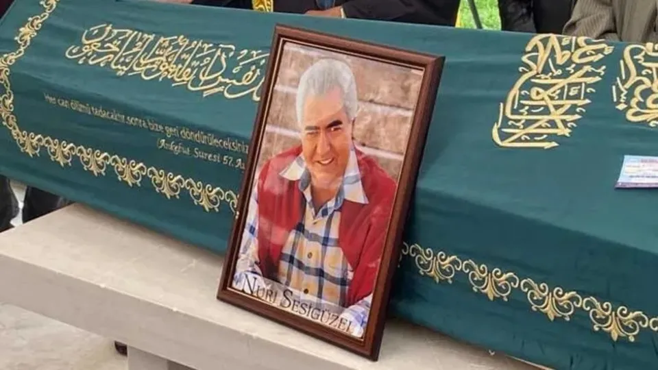 Usta müzisyen Nuri Sesigüzel’e son veda! Gözyaşları içinde uğurlandı