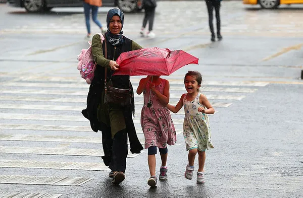 Meteoroloji ve AFAD'dan İstanbul'a uyarı! Yağmur yağacak iller açıklandı | İşte 5 günlük hava durumu - 3
