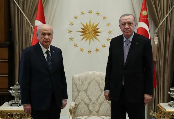 Son dakika: Başkan Erdoğan ve Bahçeli görüşmesi sona erdi! Zirvede hangi konular ele alındı?