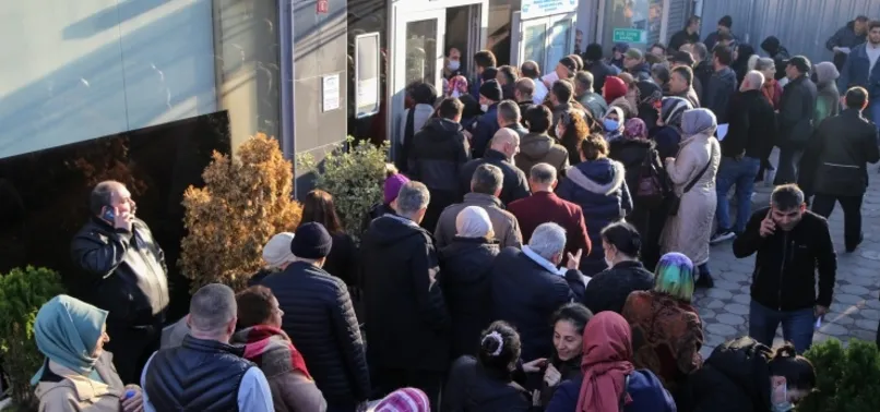EYT'de merak edilen soruların cevapları burada! Borçlanma ve staj süresi... Çalışma Ekonomisti Tarkan Zengin A Haber'de yanıtladı