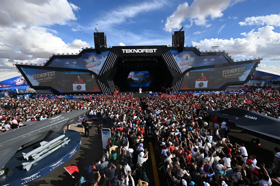 Başkan Erdoğan'dan TEKNOFEST Güneydoğu’da dördüncü gün mesajı: Türkiye'nin geleceği emin ellerde - 2