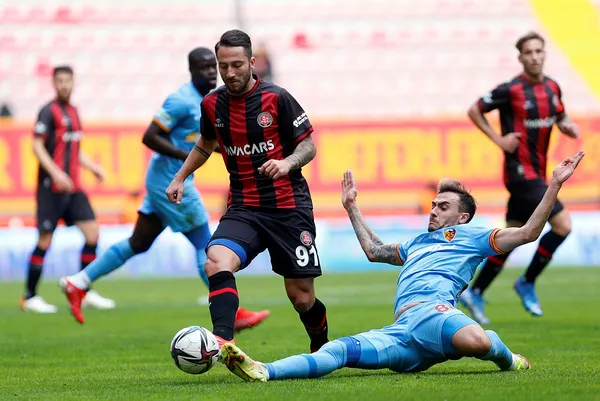 1636048835000.jpg Karagümrüklü Bertolacci'ye Galatasaray talip! Cimbom 6 numara transferi için düğmeye bastı - 3