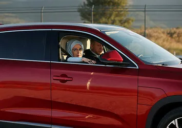 Başkan Erdoğan'ın açılışını gerçekleştirdiği Türkiye'nin yerli otomobili Togg dünya basınında! Rusya, ABD, Çin ve Yunanistan'da gündem oldu