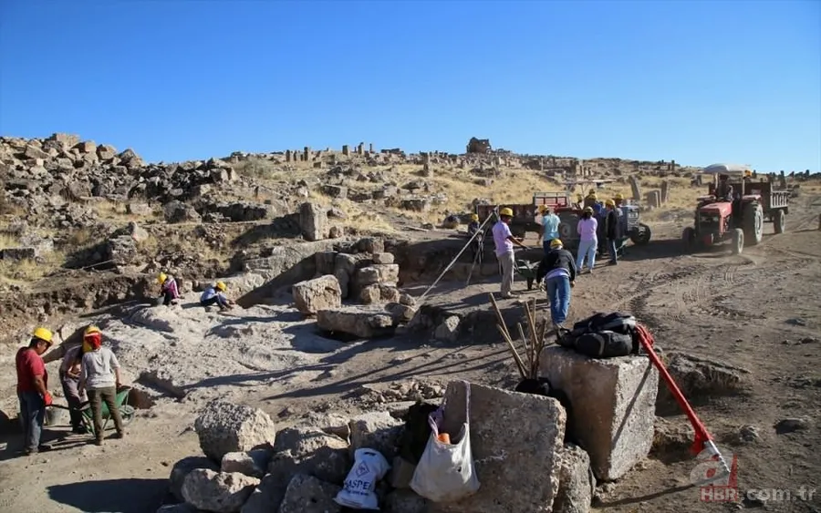 Diyarbakır'da bin 700 yıllık yeraltı tapınağı 12