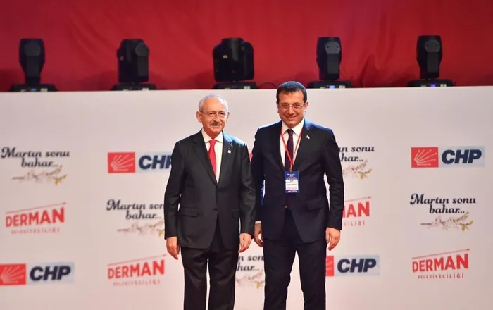 gorevden-alinirim-iddiasini-ortaya-atan-ekrem-imamogluna-chpden-sok-1657035821431.jpg "Görevden alınırım" iddiasını ortaya atan Ekrem İmamoğlu’na CHP’den şok - 1