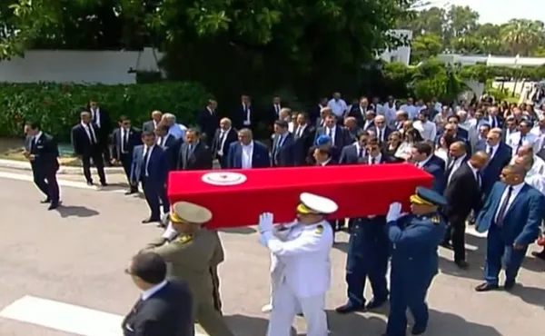 Tunus Cumhurbaşkanı Baci Kaid es-Sibsi için cenaze töreni düzenlendi - 1