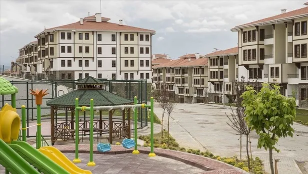 Az hasarlı, hasarsız ne demek? Orta hasarlı binalar yıkılacak mı? Hasar Dereceleri neler?