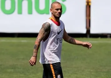 Sneijder: Bizim tribünler daha iyi