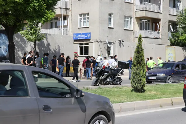 Karakol bahçesinde ateş açan kişi gözaltına alındı - 5