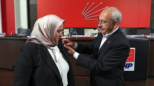 CHP'nin algı yönetimini kimler organize ediyor! Parti adına utanç veren anlar - 4