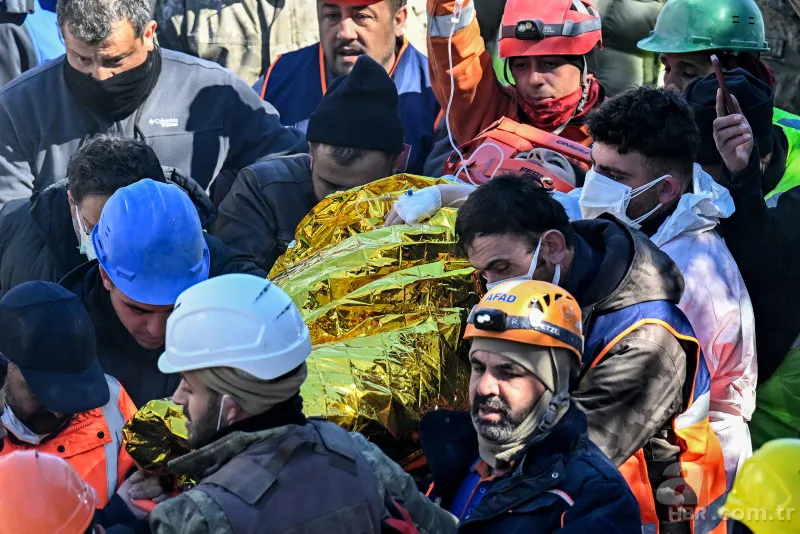 Aleyna Ölmez sağlık durumu nasıl? 248. saatte Umut oldu! Enkazdan sağ çıkan Depremzede Aleyna Ölmez yaşıyor mu, kaç yaşında? 11