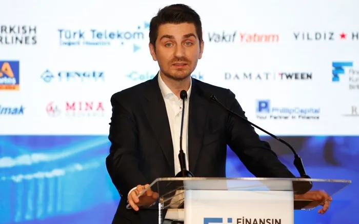 4-finansin-gelecegi-zirvesi-para-sohbetleri-turkuvaz-medyada-1735043950840.jpg SİPAY YÖNETİM KURULU BAŞKANI NEZİH SİPAHİOĞLU