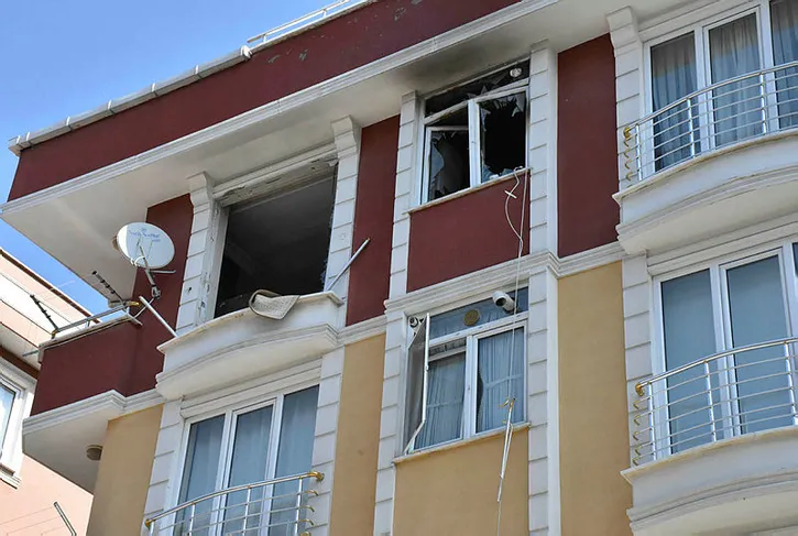 İstanbul Esenyurt'ta patlama - 1