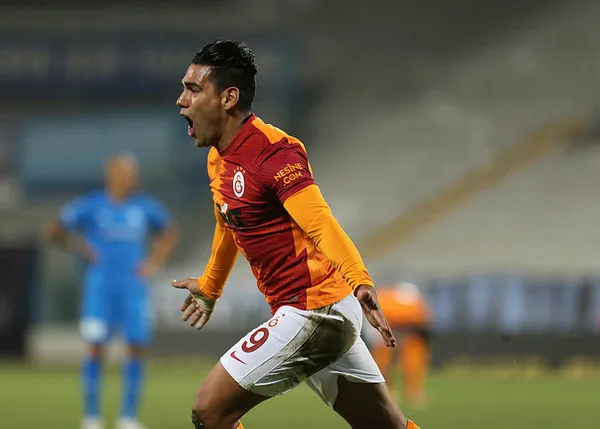 Galatasaray’da Trabzonspor maçı öncesi şok! Golcü futbolcu kadrodan çıkarıldı