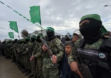 Kassam Tugayları: Han Yunus'ta İsrail askerlerini taşıyan bir aracı hedef aldık