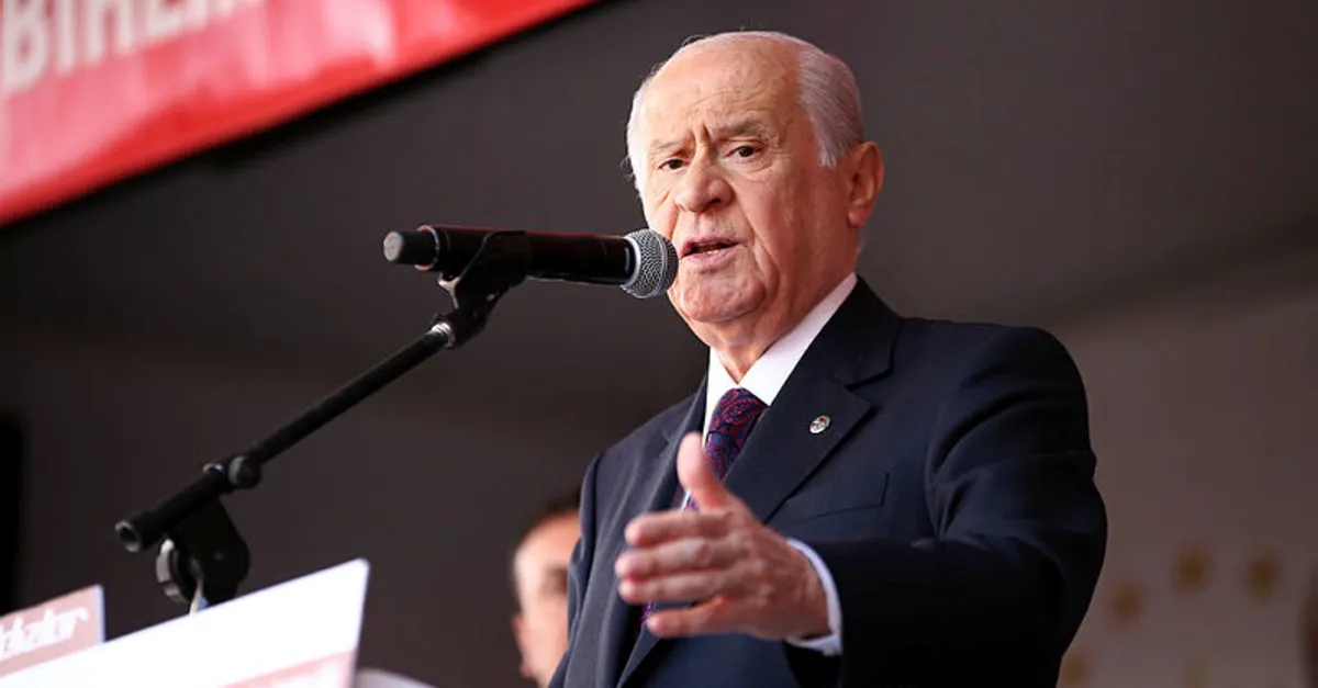 Devlet Bahçeli'den Hüsamettin Cindoruk'a: Senin her yanın intikam olsa ne yazar