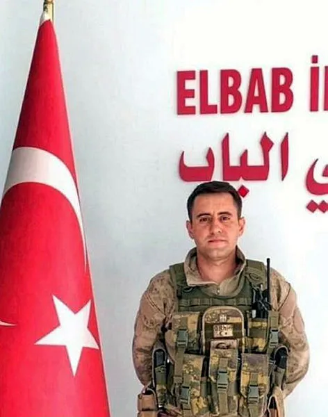 son-dakika-jandarma-uzman-cavus-aydin-ceylan-sehit-oldu-1686174936376.jpg Jandarma Uzman Çavuş Aydın Ceylan şehit oldu - 4