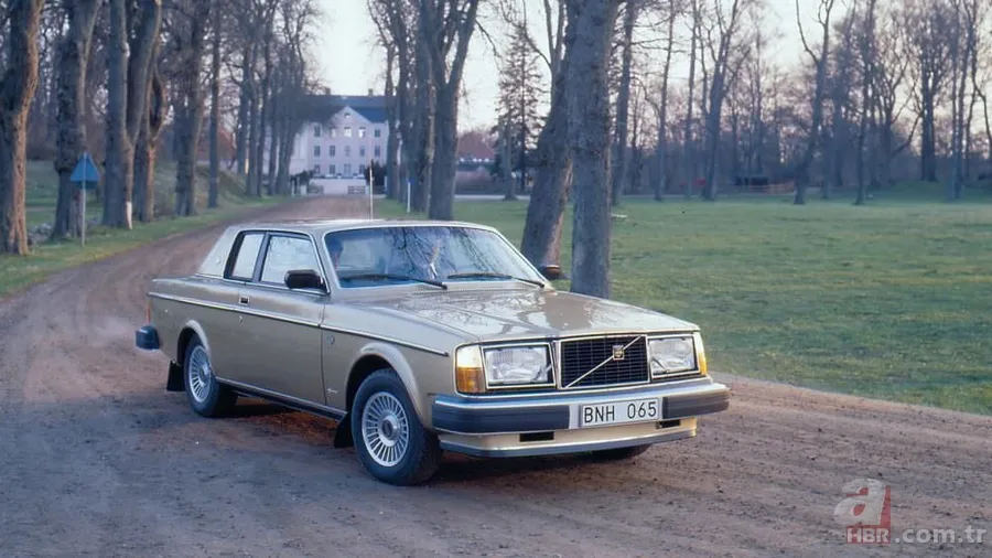 1977 Volvo 262C Bertone Coupe 14