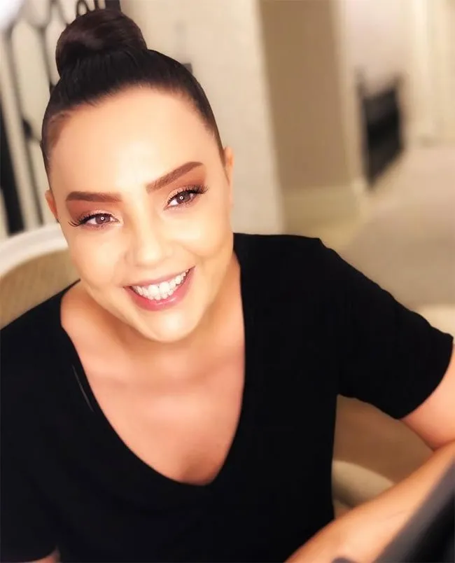 Ebru Gündeş hamile mi? Ebru Gündeş�in kilolu hali gözlerden kaçmadı