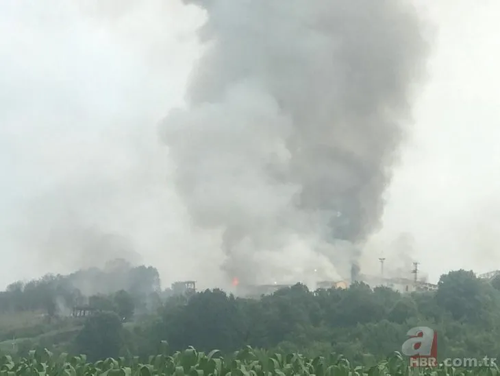 Sakarya’da havai fişek fabrikasında patlama! Olay yerinden ilk görüntüler