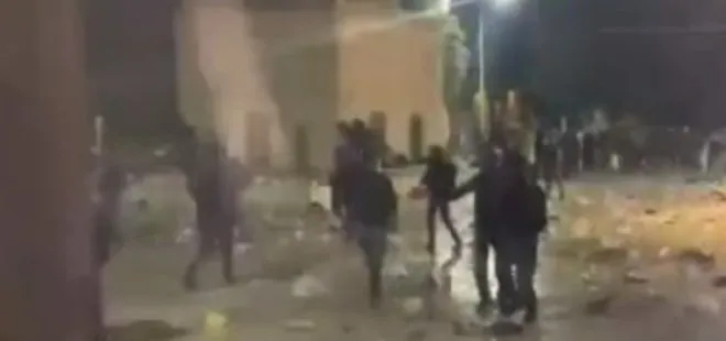 Son dakika: İsrail polisinden Mescid-i Aksa’da cemaate alçak saldırı