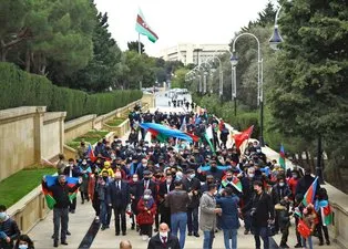 Azerbaycan halkı Kelbecer'in Ermenistan işgalinden kurtarılmasını kutluyor