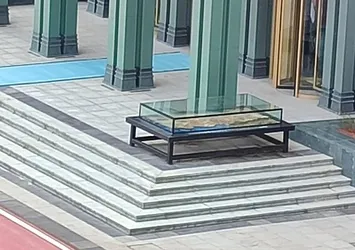 Başkan Erdoğan'a özel hediye! 81 ilden toplandı vinçle Külliye'ye getirildi