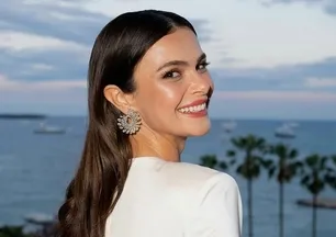 Ayrı düştüler: Uzak Şehir'in Alya'sı Sinem Ünsal sevgilisine özlemini haykırdı