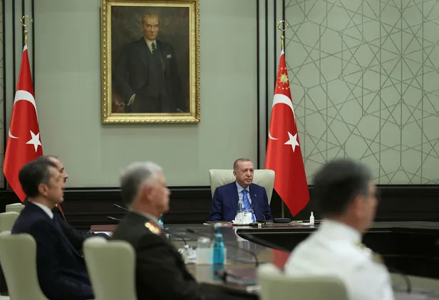 YAŞ 2021 atama terfi kararları listesi açıklandı mı? Kara, Hava, Deniz Kuvvetleri komutanlıkları kimler terfi etti?