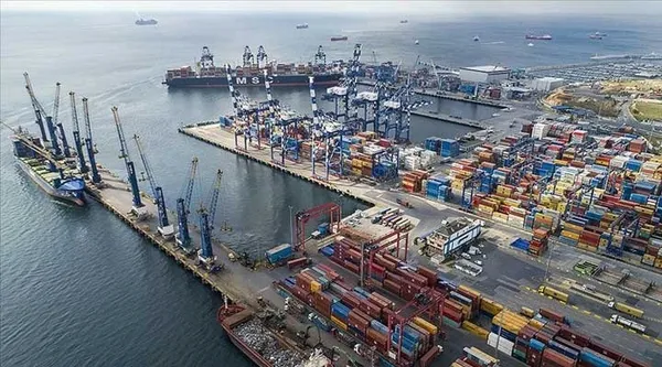 İhracatta yeni rekor! Ticaret Bakanı Mehmet Muş’tan ’Türkiye Yüzyılı’ vurgusu: Tarih yazmaya devam edeceğiz