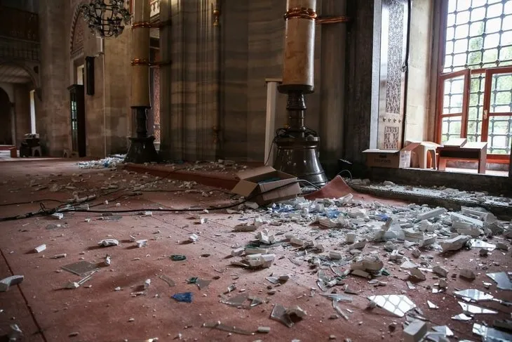 İstanbul’daki patlama sonrası camilerde hasar oluştu